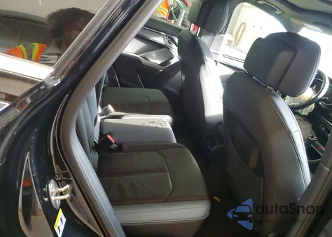 2025 Audi Q3 Premium S Line 45 z USA, uszkodzony, nr VIN WA1DECF3XS1016087